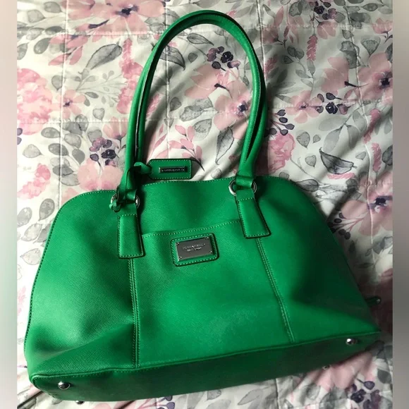 Tignanello Green Leather Handbag - Picture 1 of 8